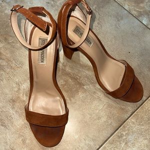Steve Madden Carson Suede Heels